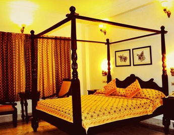 Boutique class Room near Jagdish Mandir